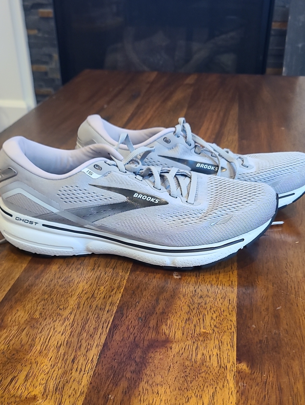 Brooks Ghost 15 Mens Running Shoes Grey Black White 1103931D098 Size 10 D